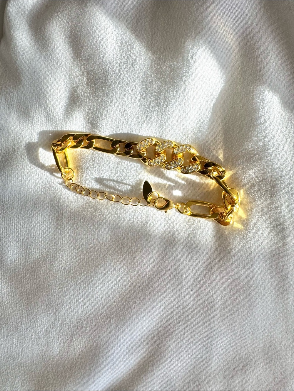 FREE w/ purchase Gold Tone Crystal Accent Link Bracelet